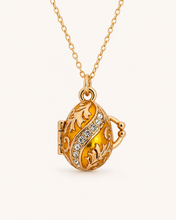 Cargar imagen en el visor de la galería, Collar con Colgante Huevo Fabergé Decorativo Dorado