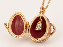 Cargar imagen en el visor de la galería, Relicario dije Rosa con Cristales en estilo de Faberge