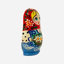 Cargar imagen en el visor de la galería, Iman Refri Matrioshka, Rusia, Pintada A Mano, Madera, Azul