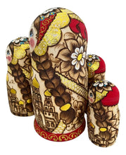 Cargar imagen en el visor de la galería, Matrioshka De Autor. Festiva. Rusia Pirograbado, Roja 7 Pzas