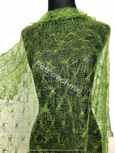 Cargar imagen en el visor de la galería, Chalina "Tela de Araña" Verde