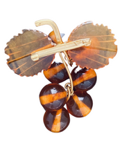 Cargar imagen en el visor de la galería, Broche de Ámbar color Miel obscuro