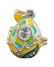 Cargar imagen en el visor de la galería, Dije Faberge. Color Amarillo