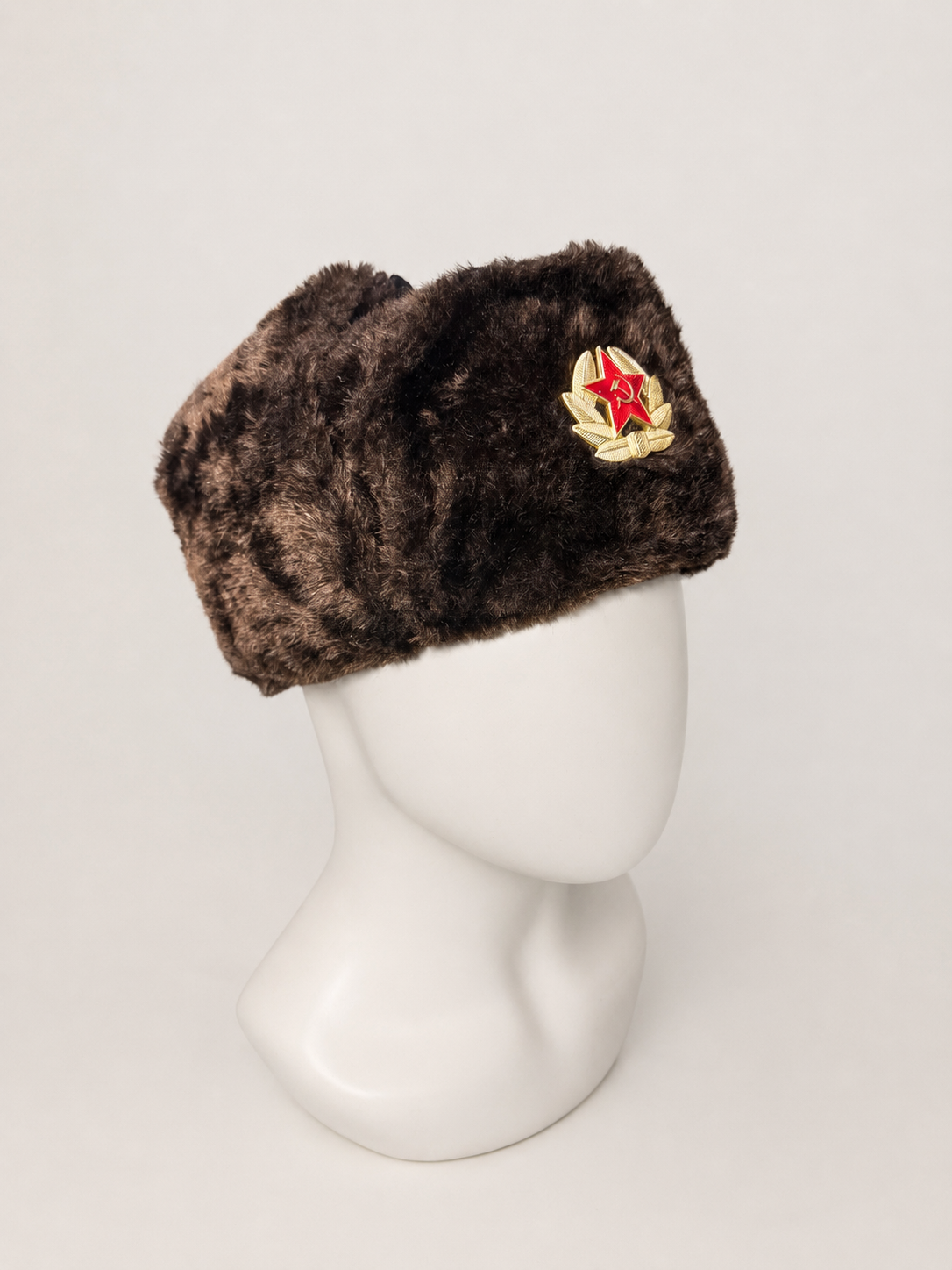 Gorro Ruso Café tipo Ushanka con Estrella Roja