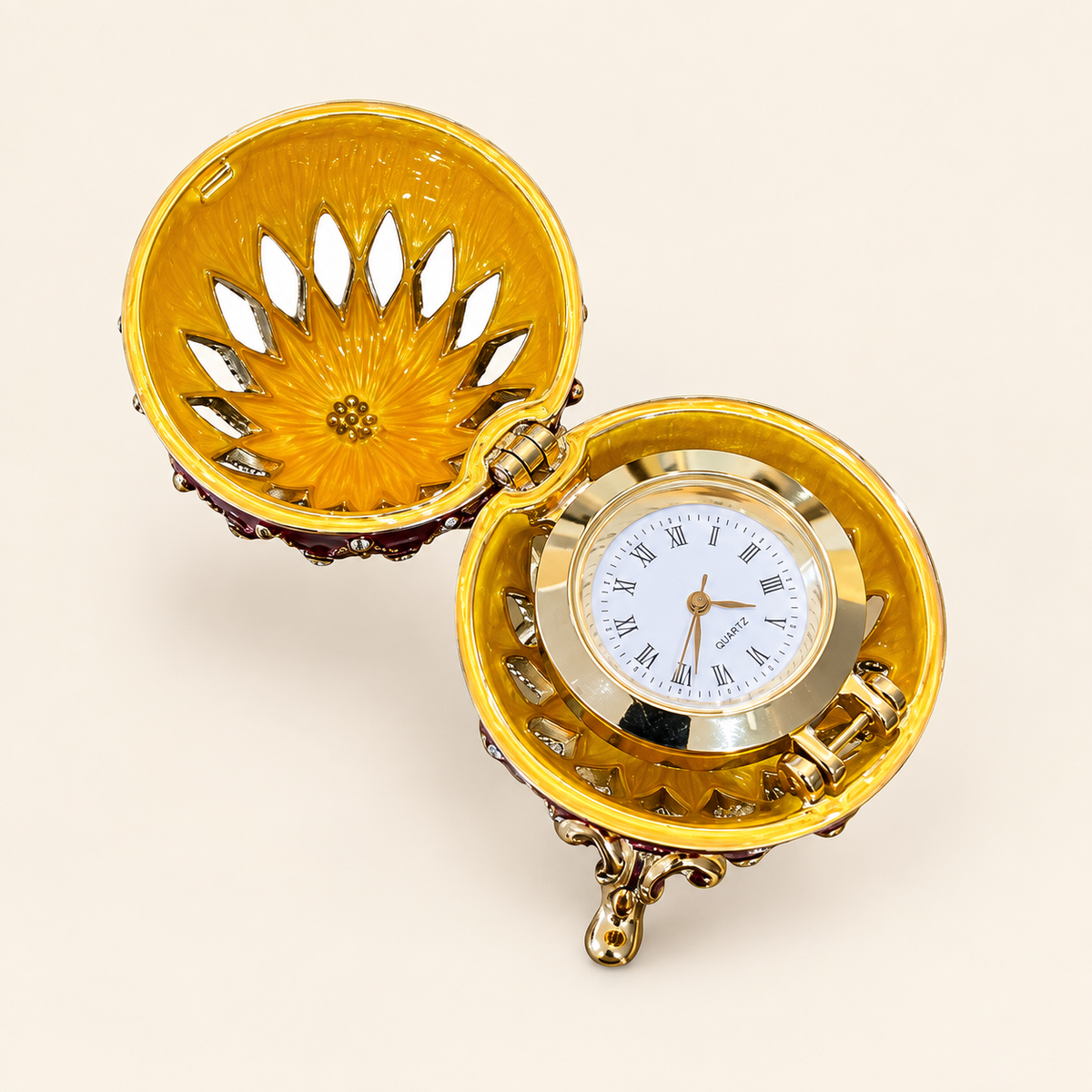 Huevo Imperial Fabergé con Reloj
