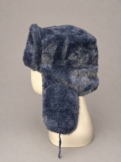 Gorra-Ushanka Rusa Gris con Emblema Soviético