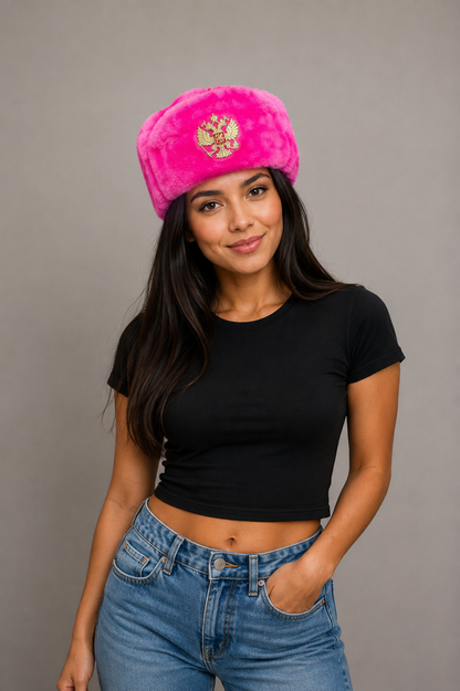 Ushanka Rusa Rosa con Águila Bordada