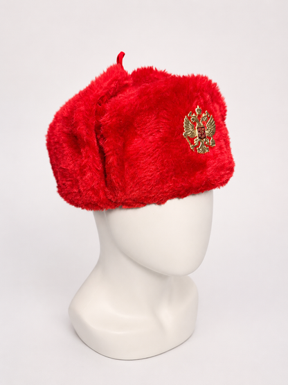 Gorro Ruso Rojo tipo Ushanka con Escudo Ruso