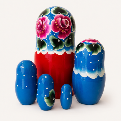 Matrioshka rusa “Rosas Azules”  pintada a mano – 5 piezas | 18 cm