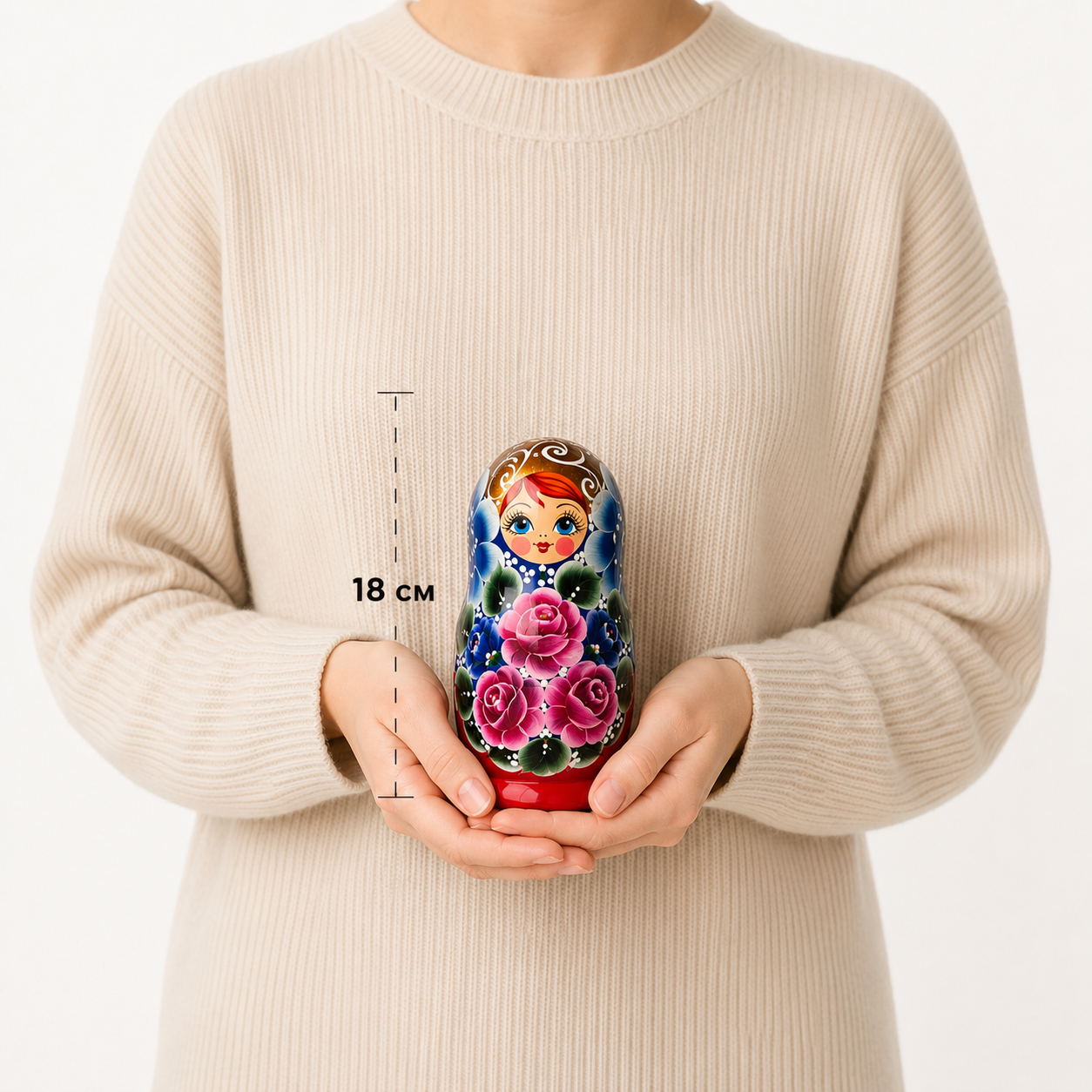 Matrioshka rusa “Rosas Azules”  pintada a mano – 5 piezas | 18 cm