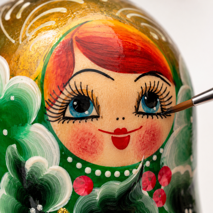 Matrioshka rusa “Jardín Esmeralda” pintada a mano – 5 piezas | 18 cm (Copy)
