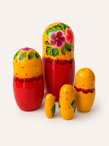 Matrioshka rusa «Jardín Dorado» pintada a mano – 5 piezas | 18 cm