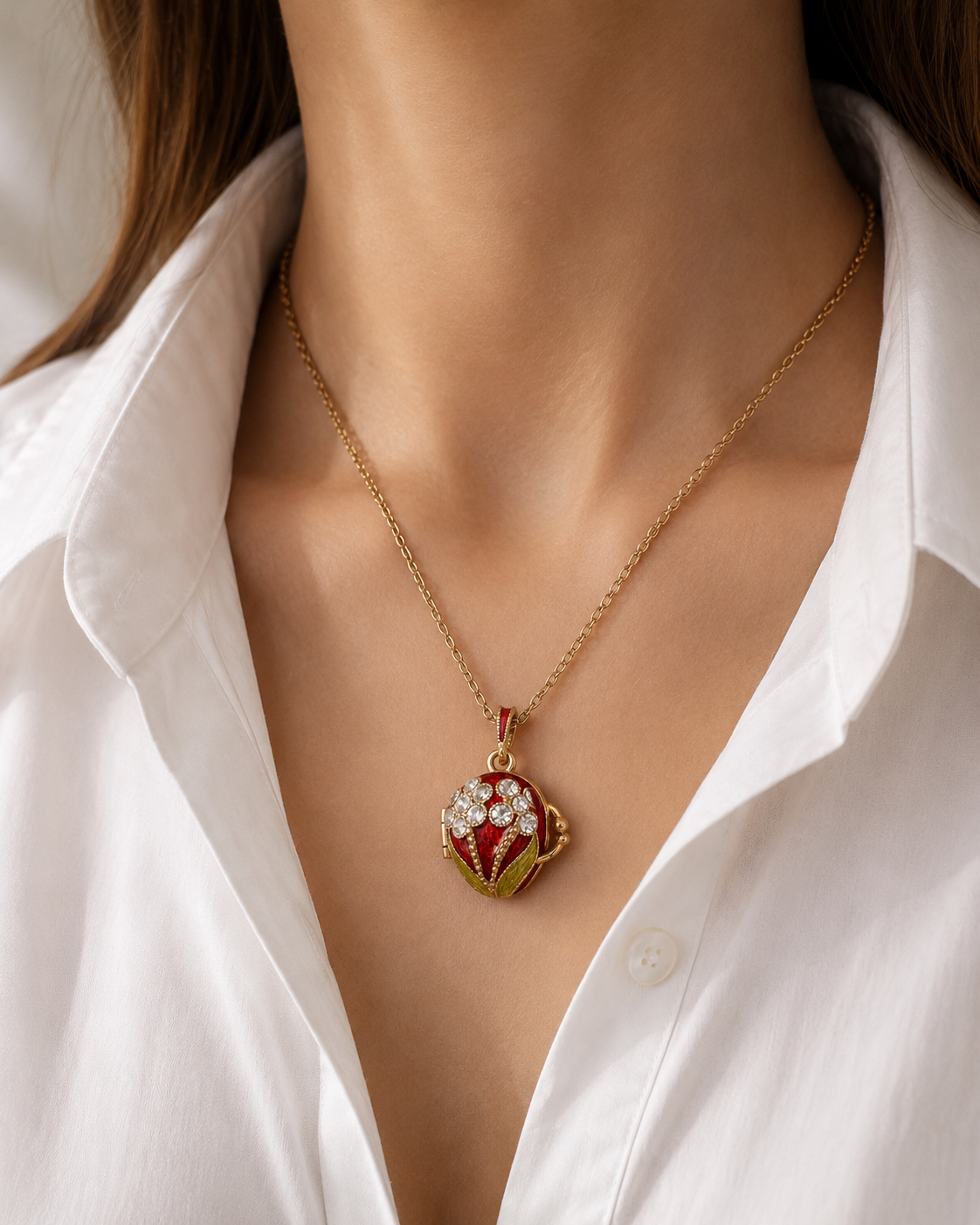 Dije Fabergé «Ramo Escarlata con Mariposa»