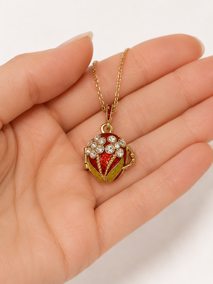 Dije Fabergé «Ramo Escarlata con Mariposa»