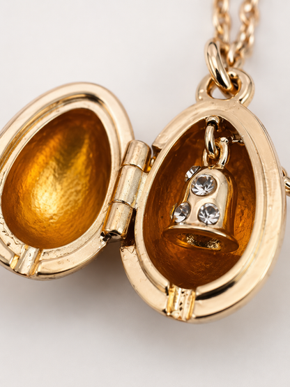 Collar con Colgante Huevo Fabergé Decorativo Dorado