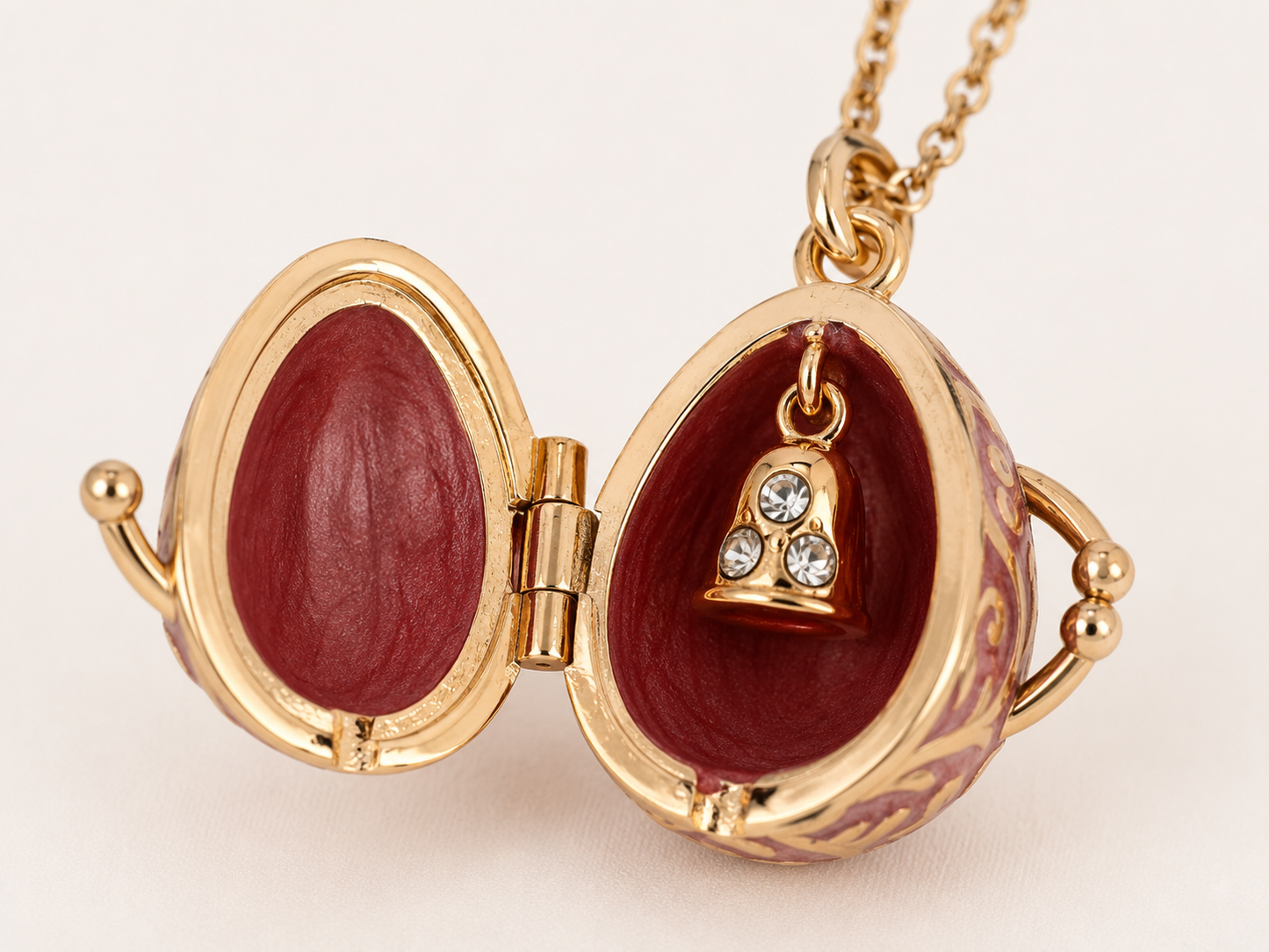 Relicario dije Rosa con Cristales en estilo de Faberge
