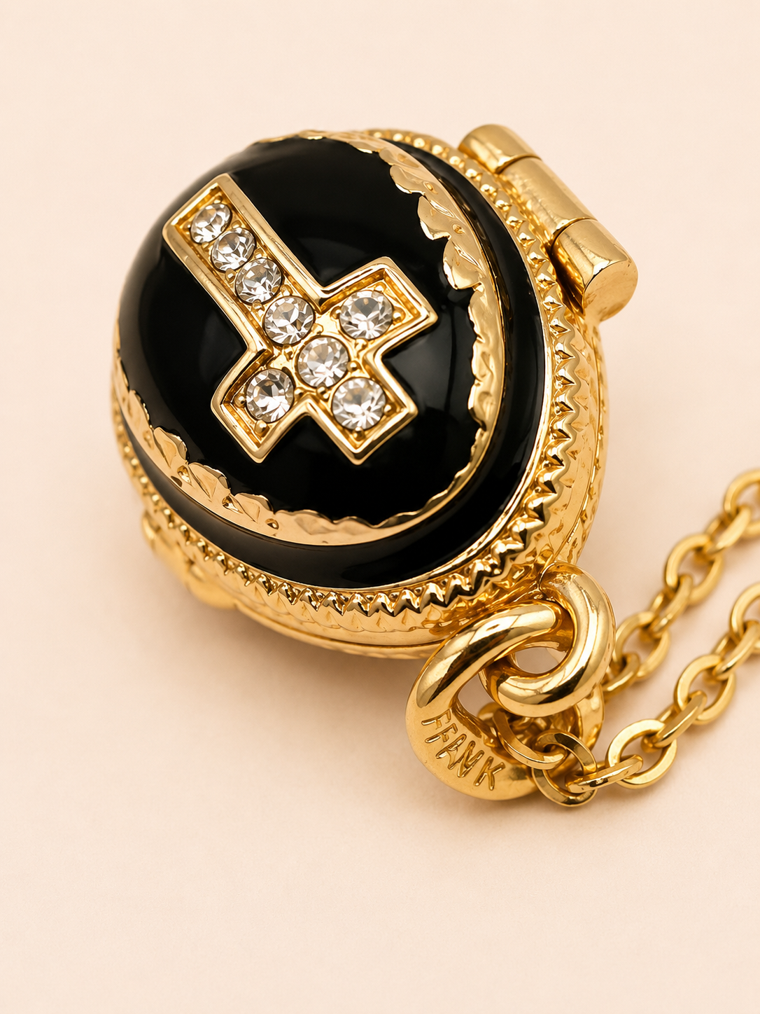 Dije Huevo Fabergé Negro con Biblia Decorativa