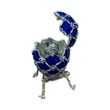 Cargar imagen en el visor de la galería, Huevo Fabergé «Cisne en la cáscara»
