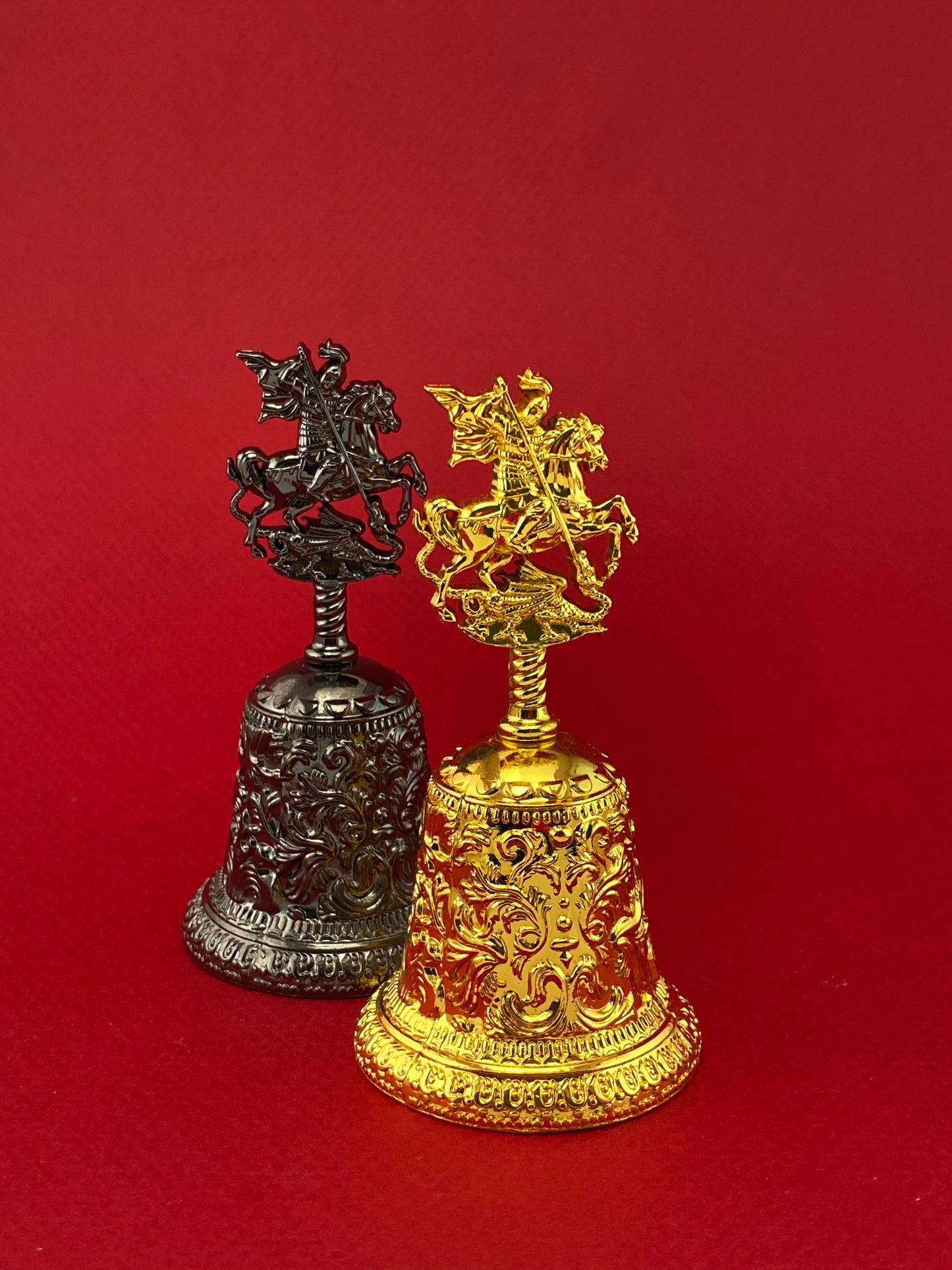 Campana de San Jorge Color Oro