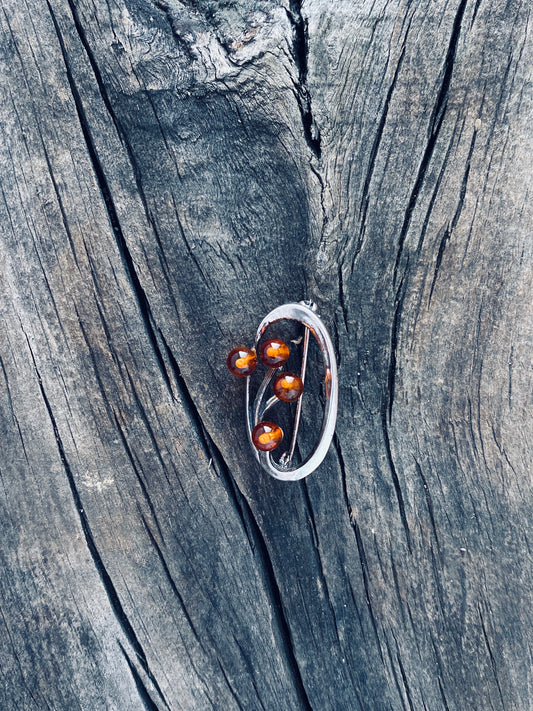 Broche de Ámbar y Plata