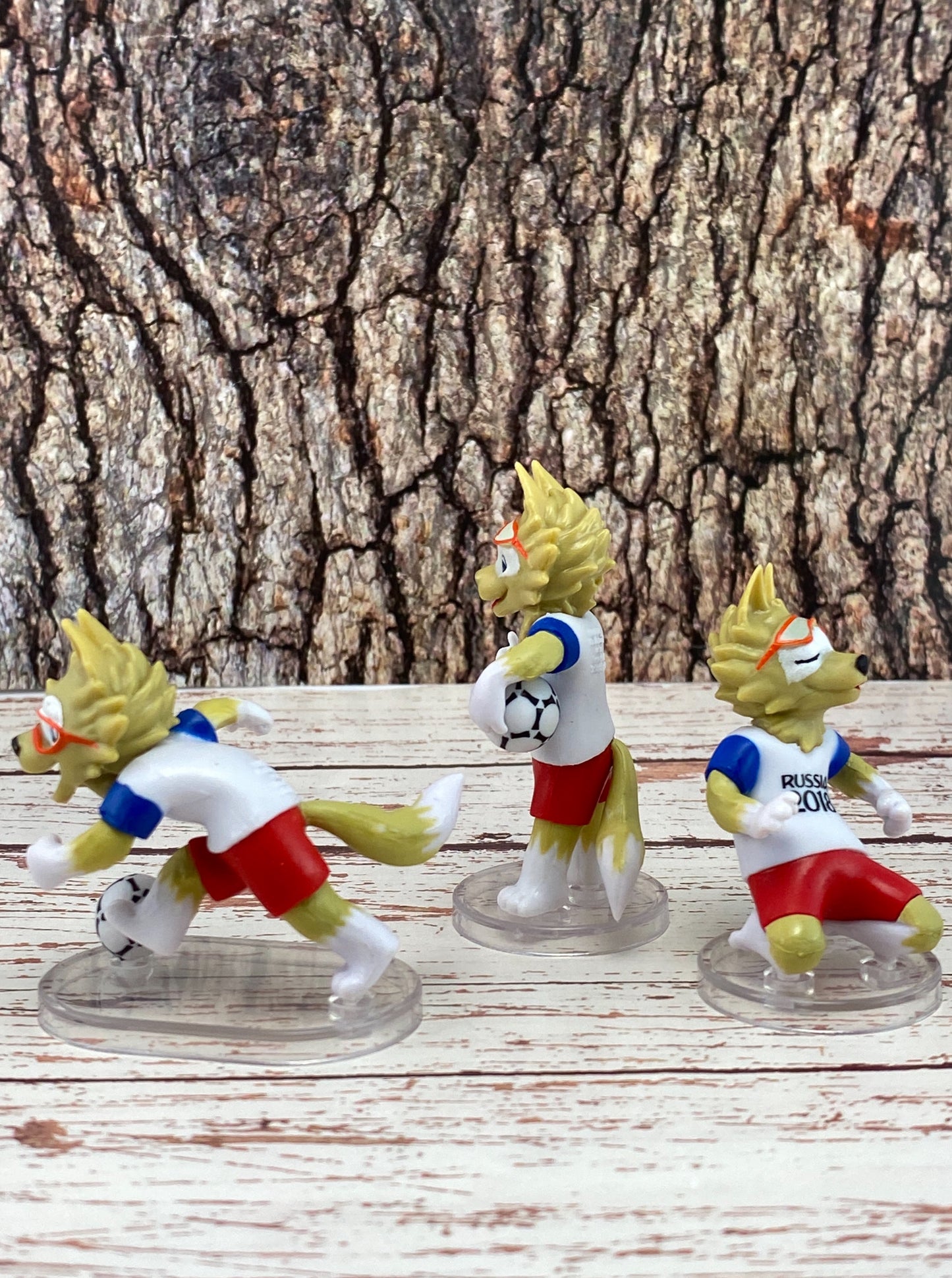 Colección de FIFA 2018 Zabivaka 3 Muñecas