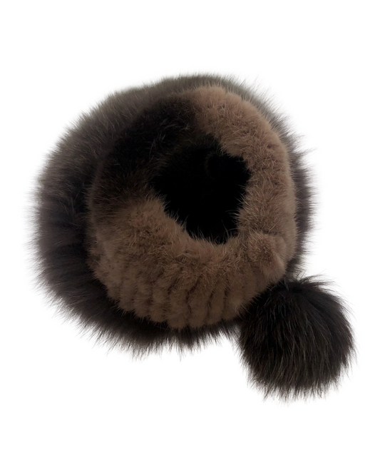 Gorro chinchilla con piel de zorro árctico