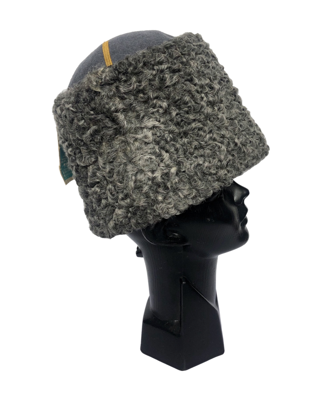 Gorro de karakul. Gris